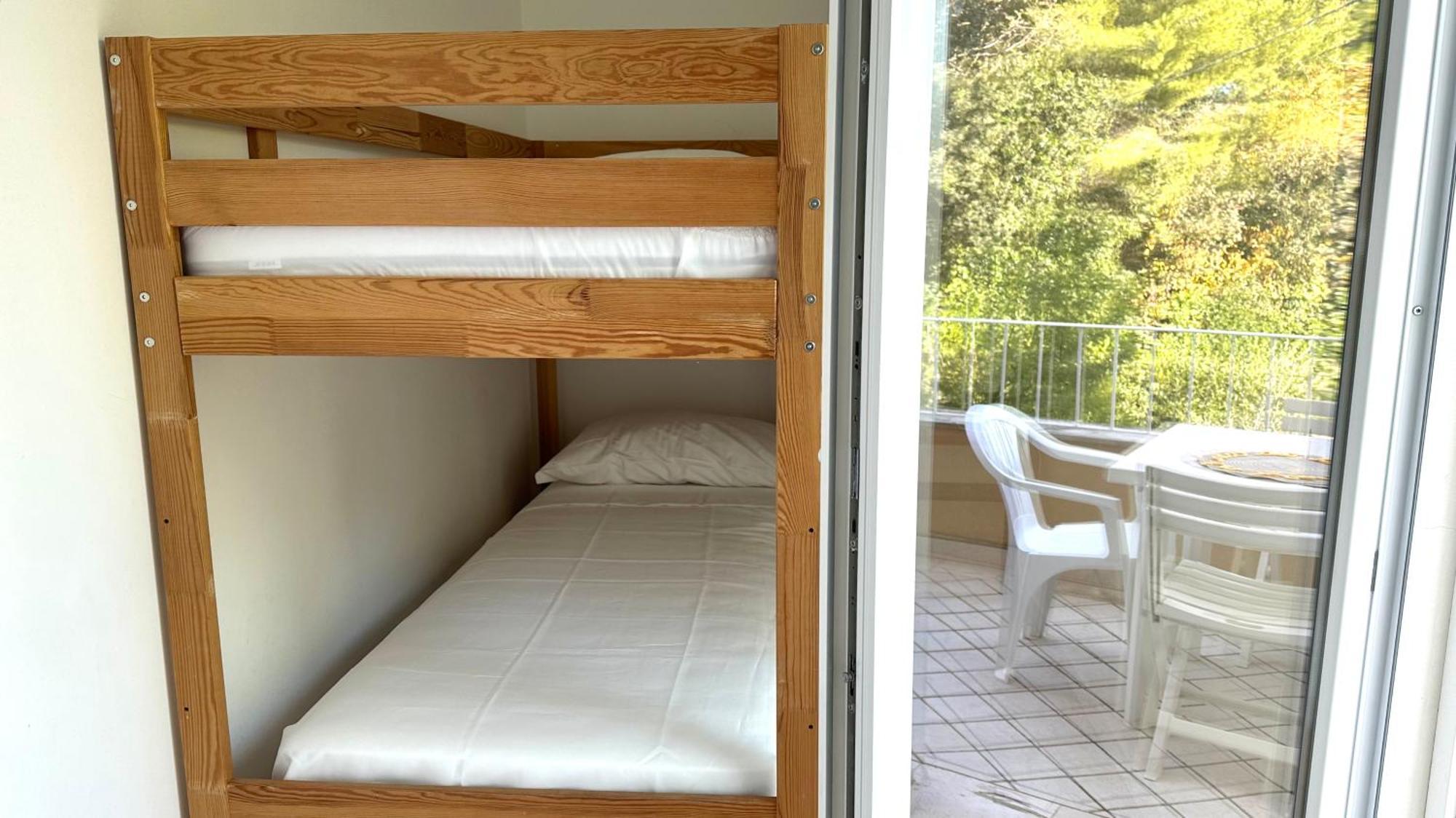 N185 - Numana, Meraviglioso Trilocale Con Terrazzo E Piscina ภายนอก รูปภาพ